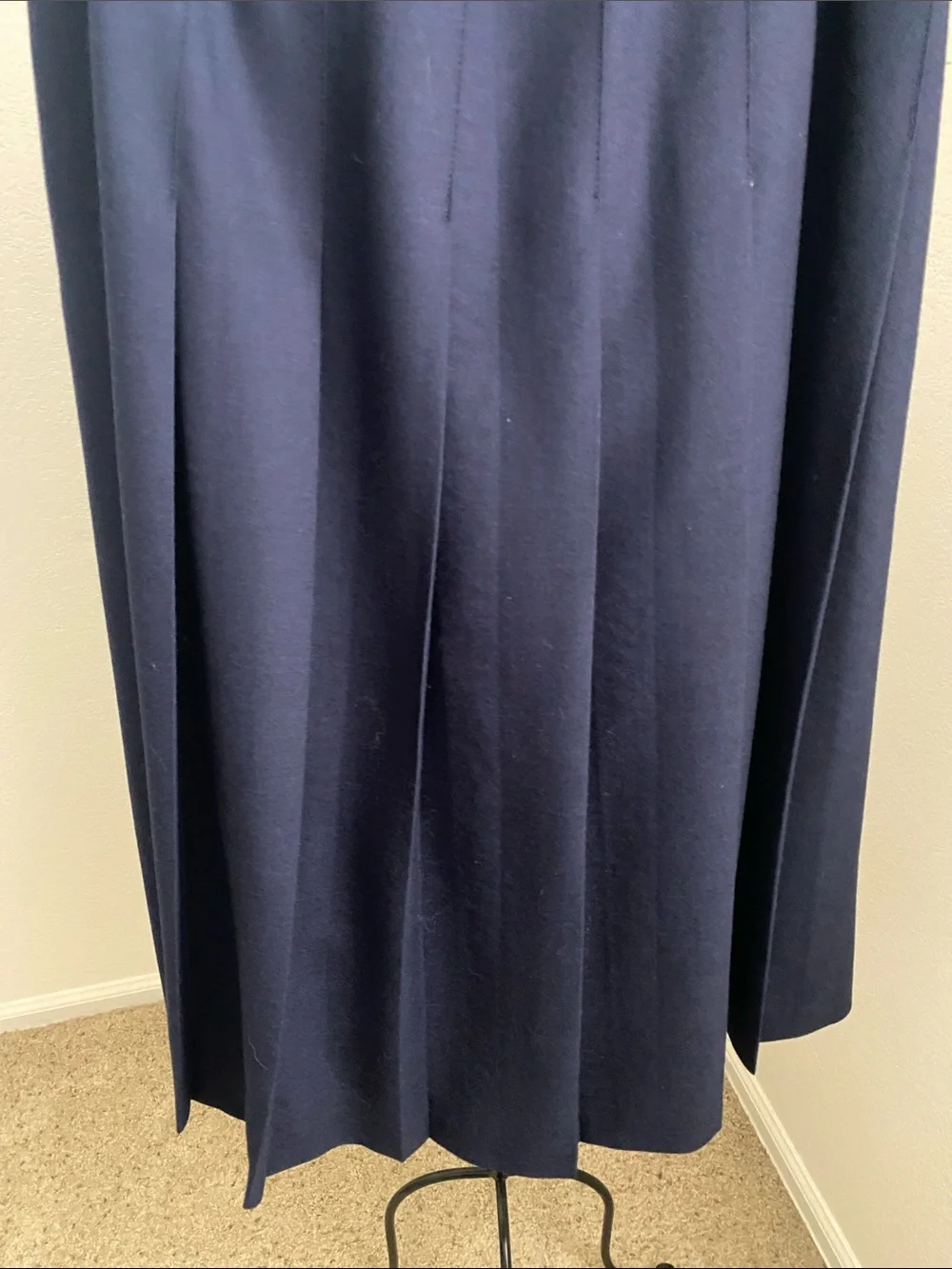 Vintage 100% Wool Classic Navy Pleated Skirt